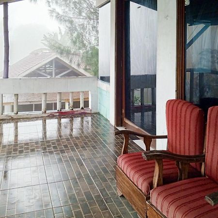 Villa Kampus Near Taman Safari Cisarua Puncak Redpartner Bogor Luaran gambar