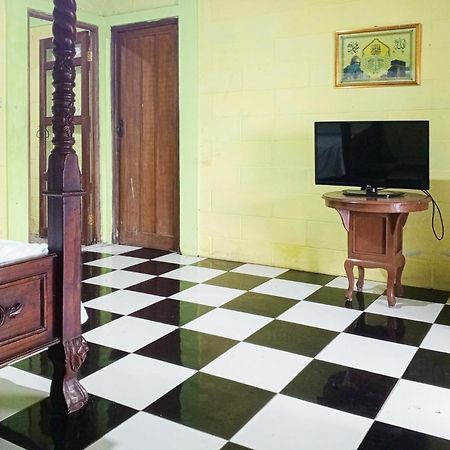 Villa Kampus Near Taman Safari Cisarua Puncak Redpartner Bogor Luaran gambar