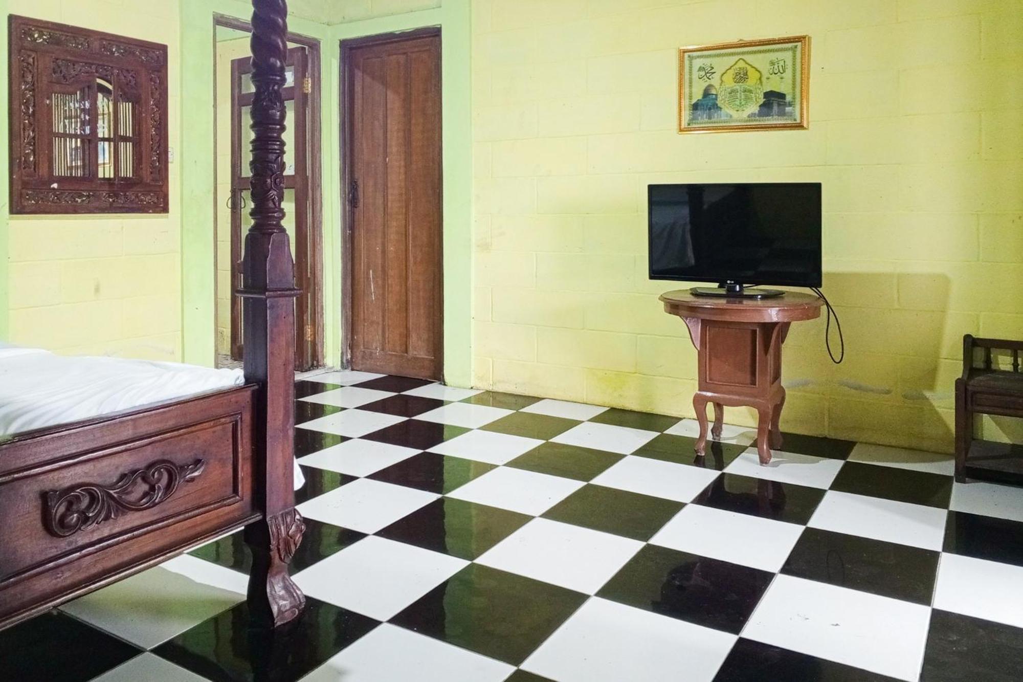 Villa Kampus Near Taman Safari Cisarua Puncak Redpartner Bogor Luaran gambar