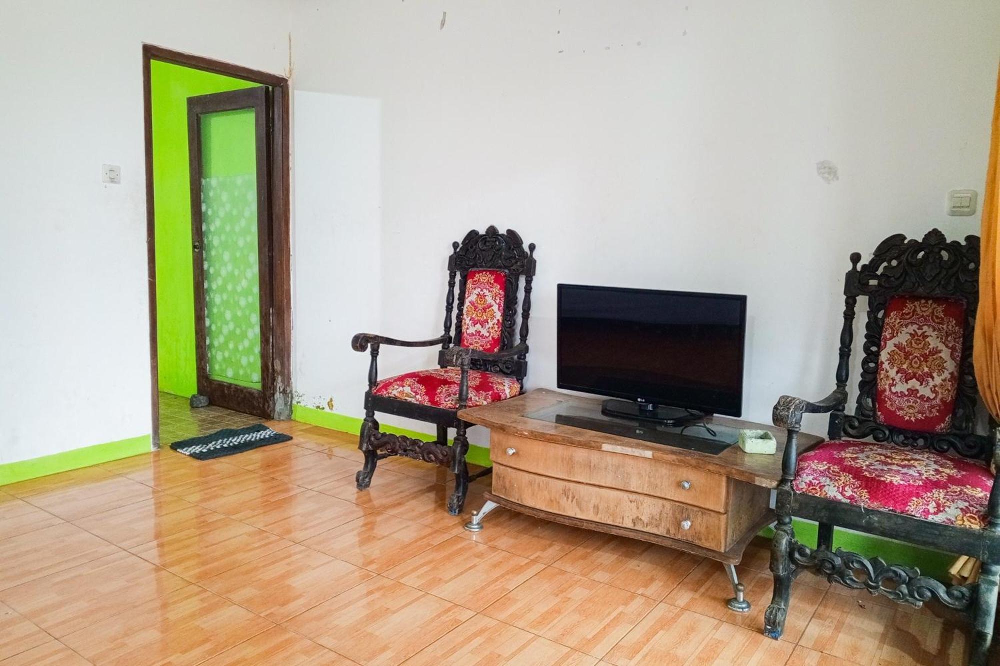 Villa Kampus Near Taman Safari Cisarua Puncak Redpartner Bogor Luaran gambar